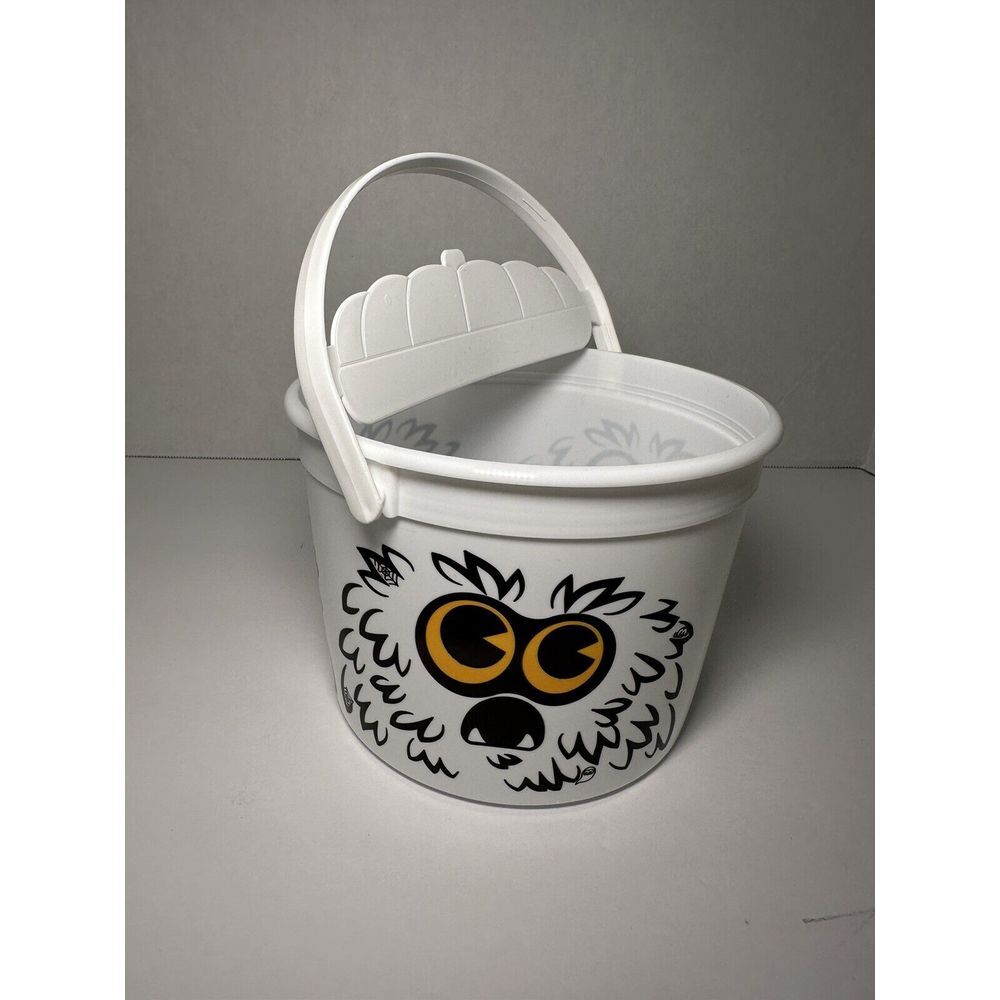 2024 McDONALD'S Halloween Bucket Pail Classic White‎ Boo Bucket